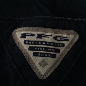 Men’s Columbia PFG shorts Size 44 with 6” inseam.